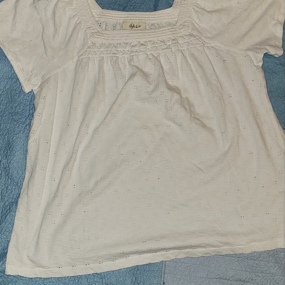 Stylus Women's White Eyelet Top